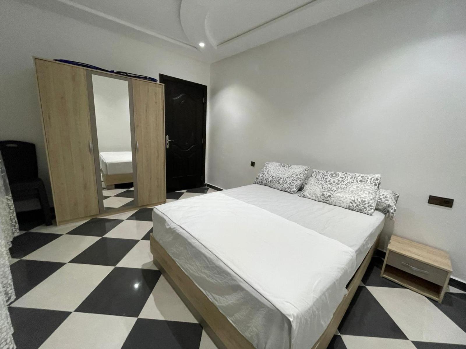 Dina Apartments 弗尼迪克 外观 照片